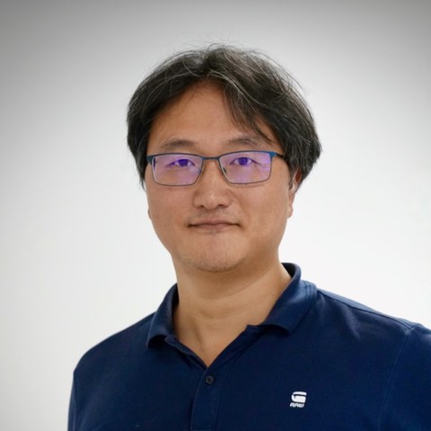 Moon-Sung Kim